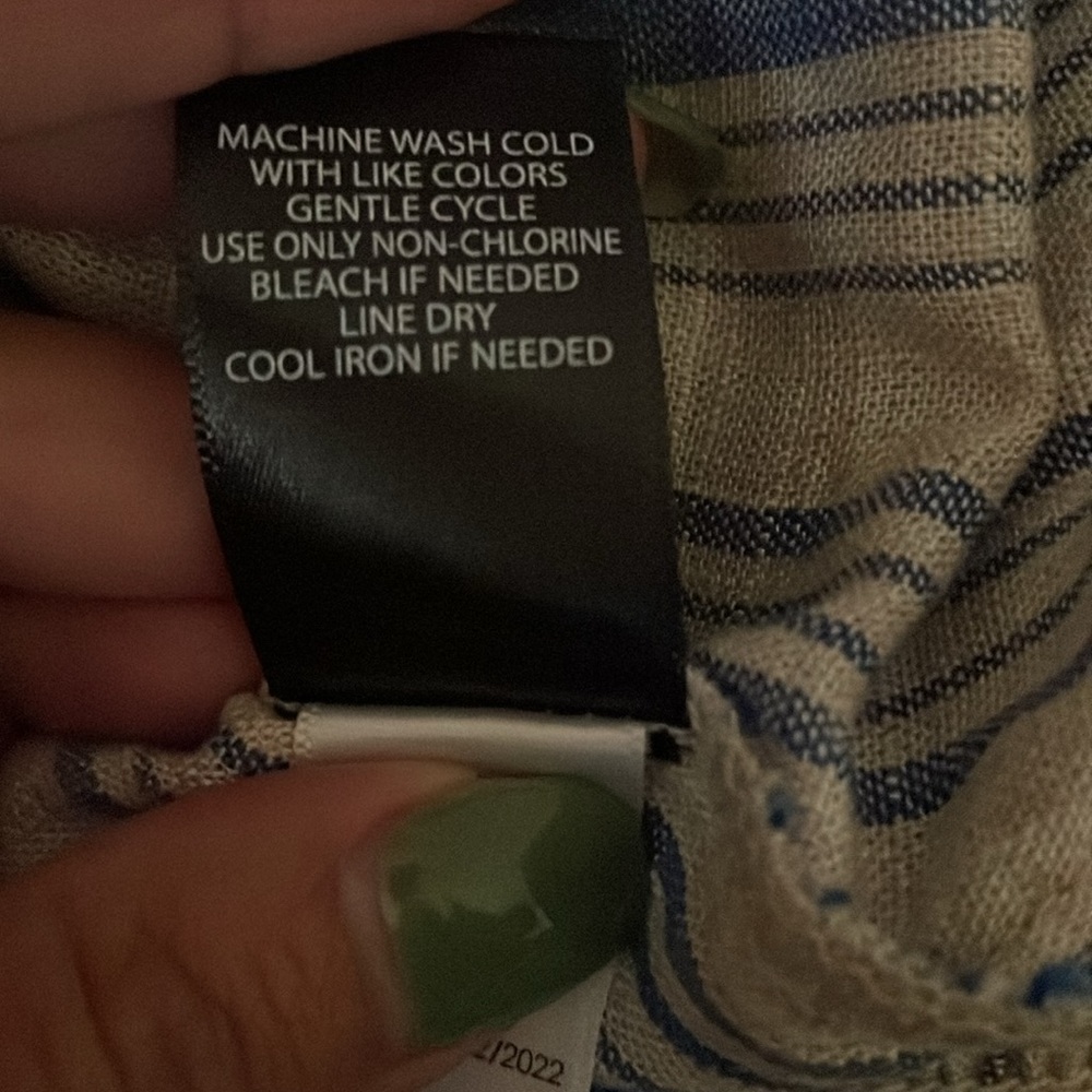 🆕 TORRID STRIPE LINEN BUTTON FRONT DETAIL CROP TOP 2 (2X 18-20) - Picture 6 of 7